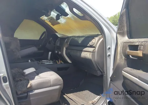 2020 Toyota Tundra Sr5 z USA, uszkodzony, nr VIN 5TFDY5F11LX918830